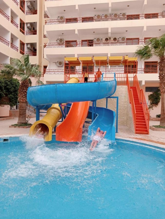 Empire Hotel Aqua Park Hurghada Exterior photo