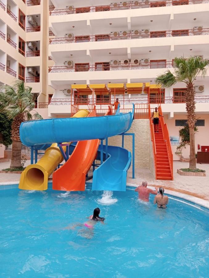 Empire Hotel Aqua Park Hurghada Exterior photo